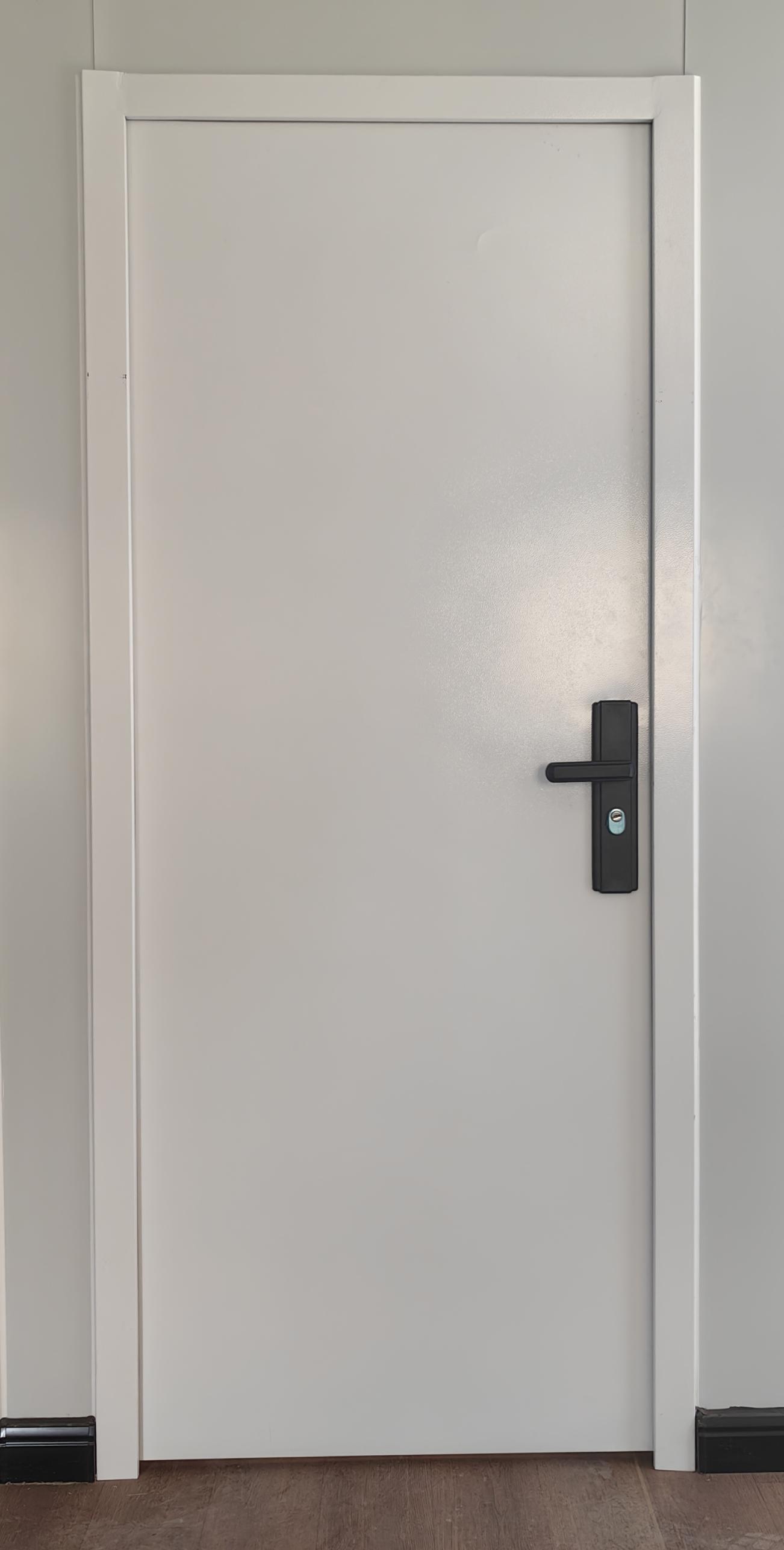 Door-001